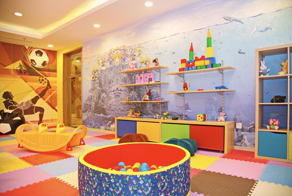 Beijing Hotel Минск Екстериор снимка A playroom at a nursery school