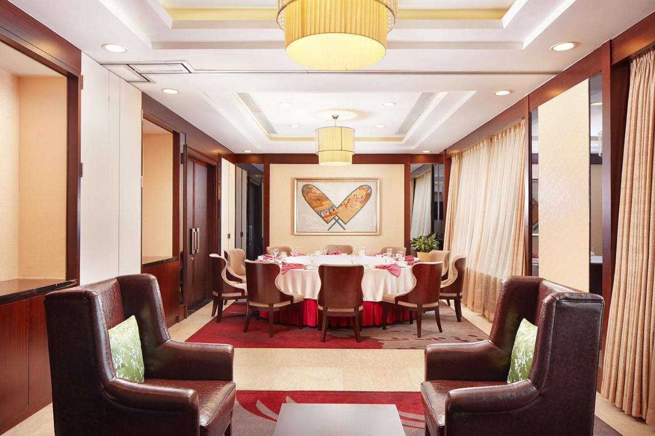 Beijing Hotel Минск Екстериор снимка The interior of the hotel