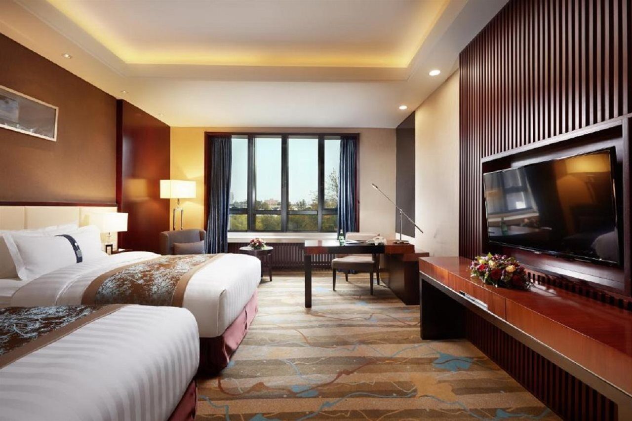 Beijing Hotel Минск Екстериор снимка Deluxe Room